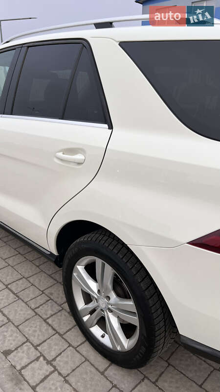 Внедорожник / Кроссовер Mercedes-Benz M-Class 2012 в Львове