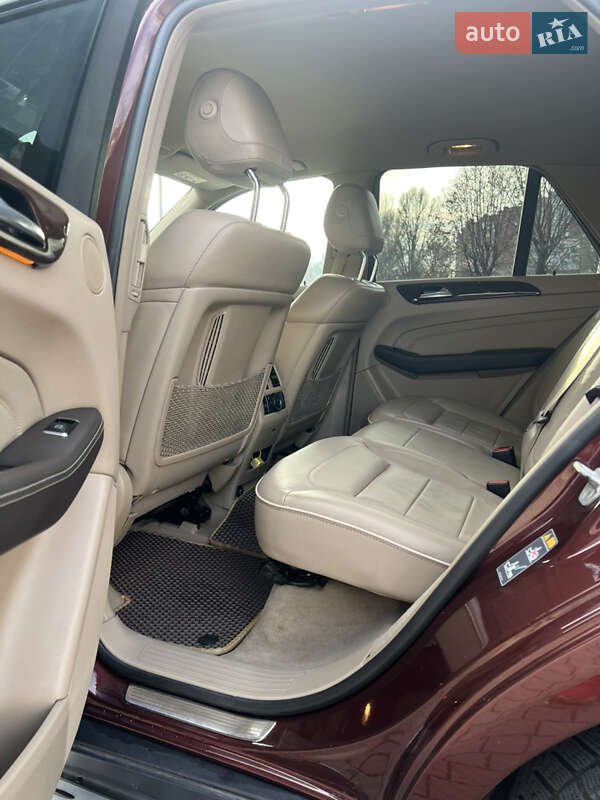 Внедорожник / Кроссовер Mercedes-Benz M-Class 2014 в Днепре фото 6 Внедорожник / Кроссовер Mercedes-Benz M-Class 2014 в Днепре