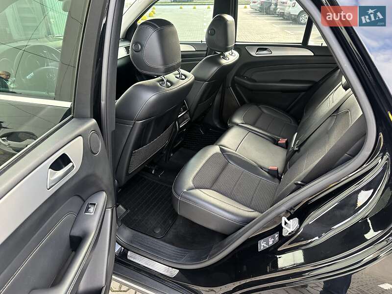 Внедорожник / Кроссовер Mercedes-Benz M-Class 2012 в Киеве фото 21 Внедорожник / Кроссовер Mercedes-Benz M-Class 2012 в Киеве