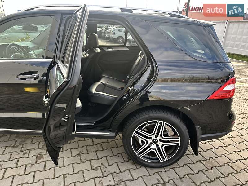 Внедорожник / Кроссовер Mercedes-Benz M-Class 2012 в Киеве фото 20 Внедорожник / Кроссовер Mercedes-Benz M-Class 2012 в Киеве