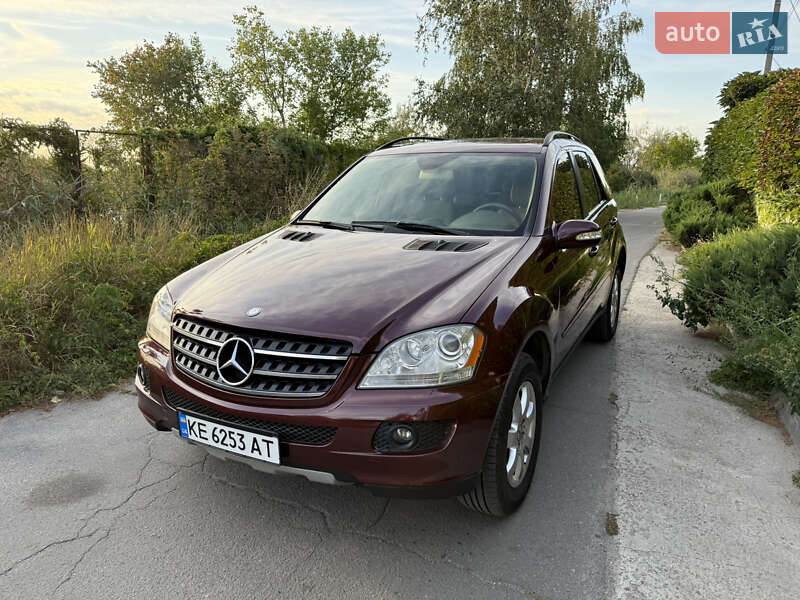 Внедорожник / Кроссовер Mercedes-Benz M-Class 2007 в Новомосковске фото 6 Внедорожник / Кроссовер Mercedes-Benz M-Class 2007 в Новомосковске