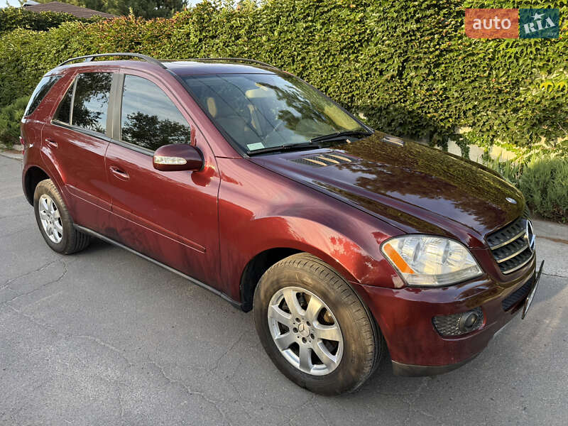 Внедорожник / Кроссовер Mercedes-Benz M-Class 2007 в Новомосковске фото 16 Внедорожник / Кроссовер Mercedes-Benz M-Class 2007 в Новомосковске