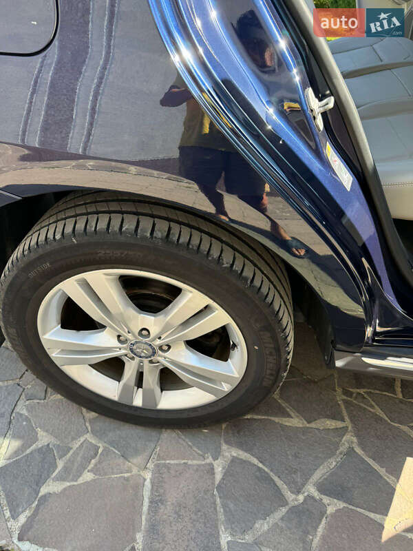 Внедорожник / Кроссовер Mercedes-Benz M-Class 2014 в Бродах