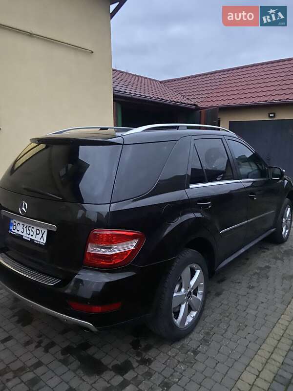 Внедорожник / Кроссовер Mercedes-Benz M-Class 2009 в Жидачове фото 9 Внедорожник / Кроссовер Mercedes-Benz M-Class 2009 в Жидачове