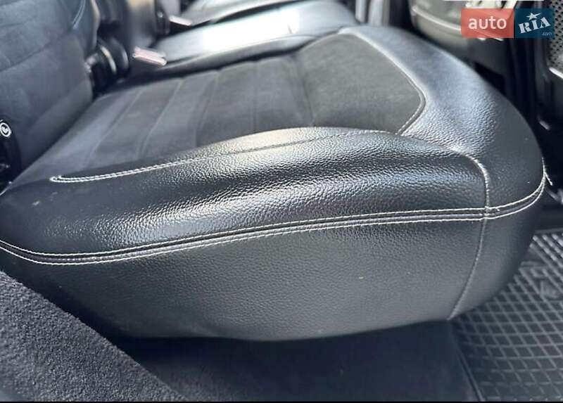 Внедорожник / Кроссовер Mercedes-Benz M-Class 2012 в Хмельницком фото 13 Внедорожник / Кроссовер Mercedes-Benz M-Class 2012 в Хмельницком