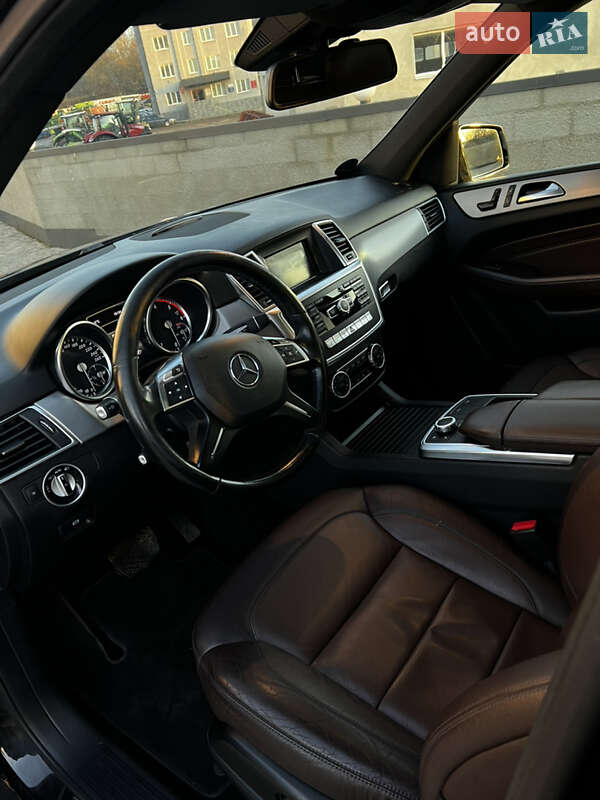 Внедорожник / Кроссовер Mercedes-Benz M-Class 2015 в Тернополе фото 11 Внедорожник / Кроссовер Mercedes-Benz M-Class 2015 в Тернополе
