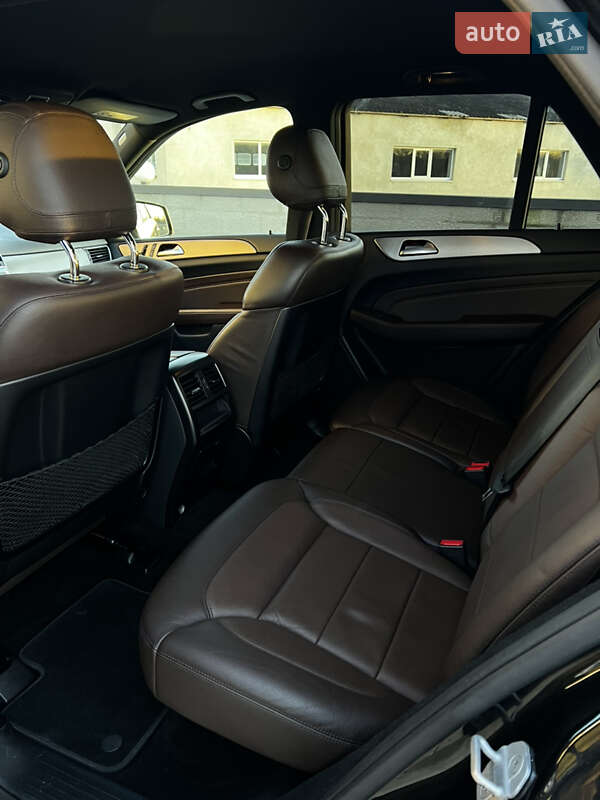 Внедорожник / Кроссовер Mercedes-Benz M-Class 2015 в Тернополе фото 19 Внедорожник / Кроссовер Mercedes-Benz M-Class 2015 в Тернополе
