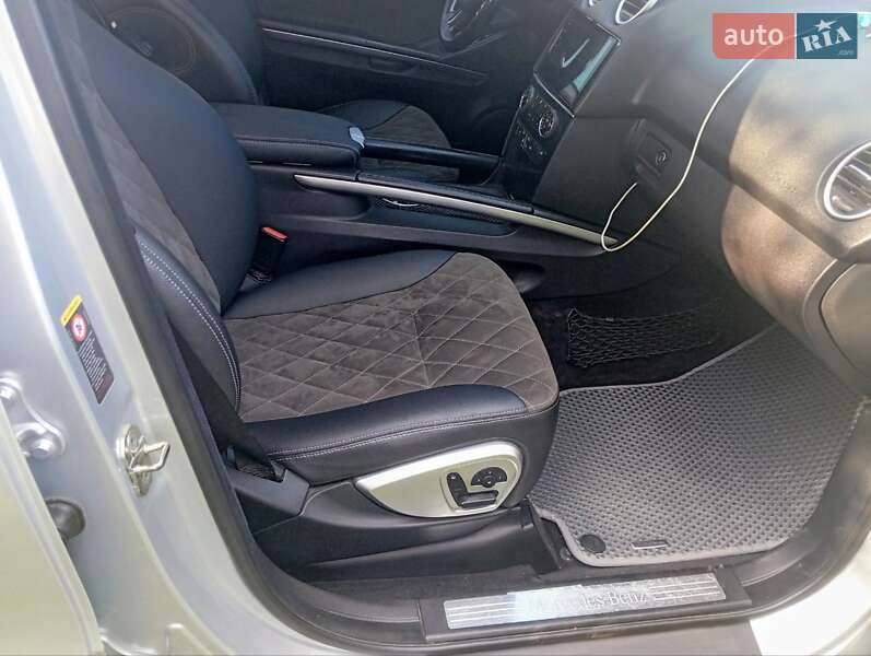 Внедорожник / Кроссовер Mercedes-Benz M-Class 2005 в Львове