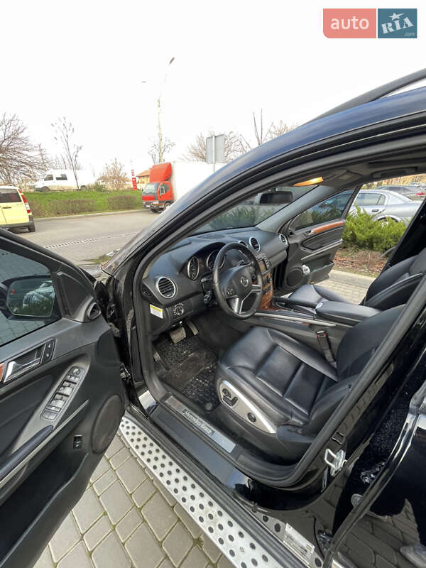 Внедорожник / Кроссовер Mercedes-Benz M-Class 2008 в Одессе