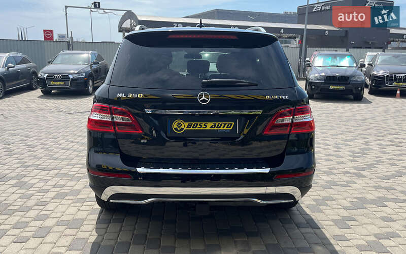 Внедорожник / Кроссовер Mercedes-Benz M-Class 2014 в Мукачево