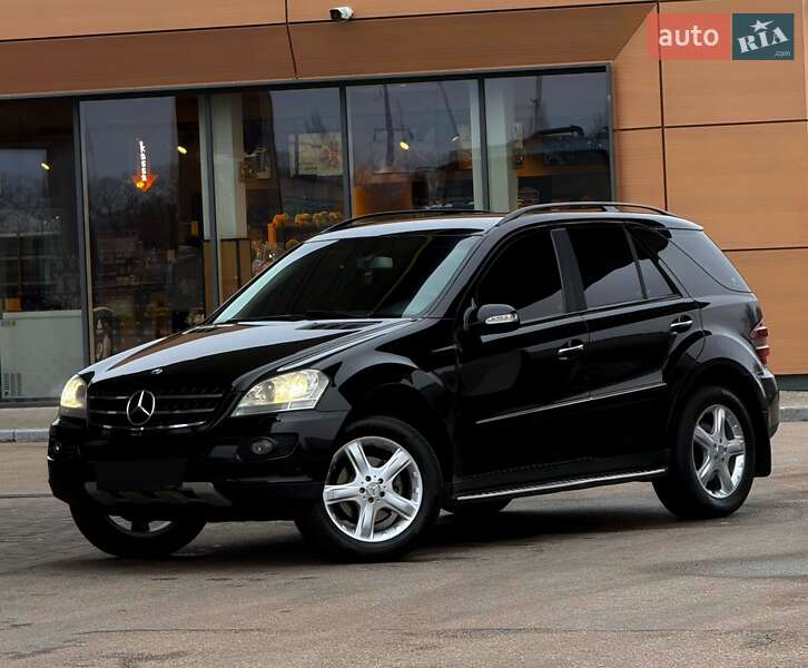 Mercedes-Benz M-Class 2008