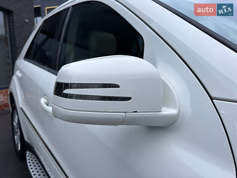 Внедорожник / Кроссовер Mercedes-Benz M-Class 2010 в Львове