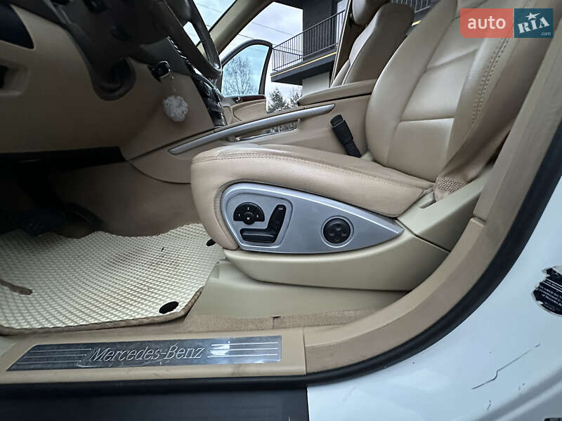 Внедорожник / Кроссовер Mercedes-Benz M-Class 2010 в Львове