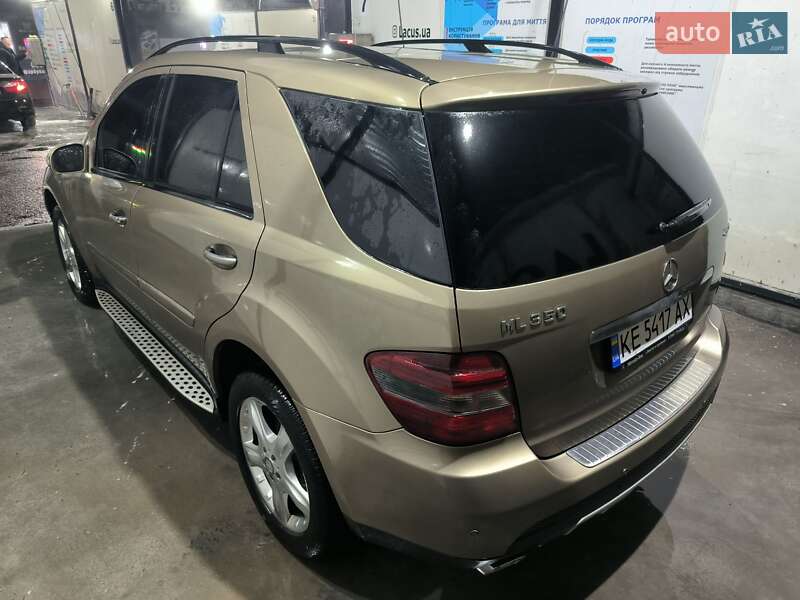 Внедорожник / Кроссовер Mercedes-Benz M-Class 2008 в Киеве