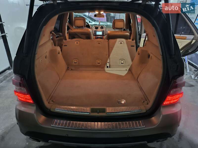 Внедорожник / Кроссовер Mercedes-Benz M-Class 2008 в Киеве