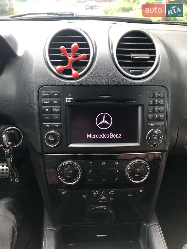 Позашляховик / Кросовер Mercedes-Benz M-Class 2008 в Заставній