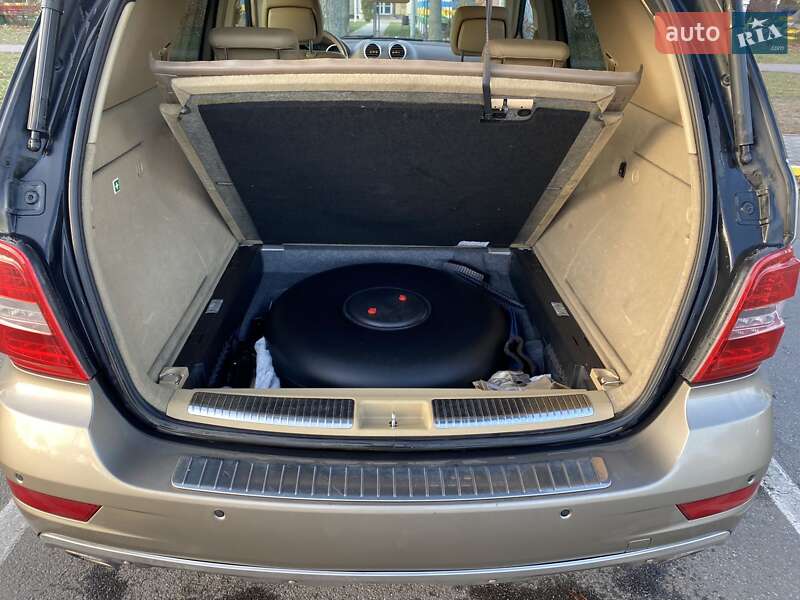 Внедорожник / Кроссовер Mercedes-Benz M-Class 2009 в Петропавловской Борщаговке фото 21 Внедорожник / Кроссовер Mercedes-Benz M-Class 2009 в Петропавловской Борщаговке