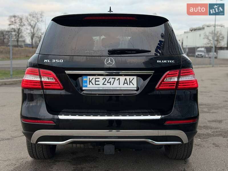 Позашляховик / Кросовер Mercedes-Benz M-Class 2012 в Дніпрі фото 9 Позашляховик / Кросовер Mercedes-Benz M-Class 2012 в Дніпрі