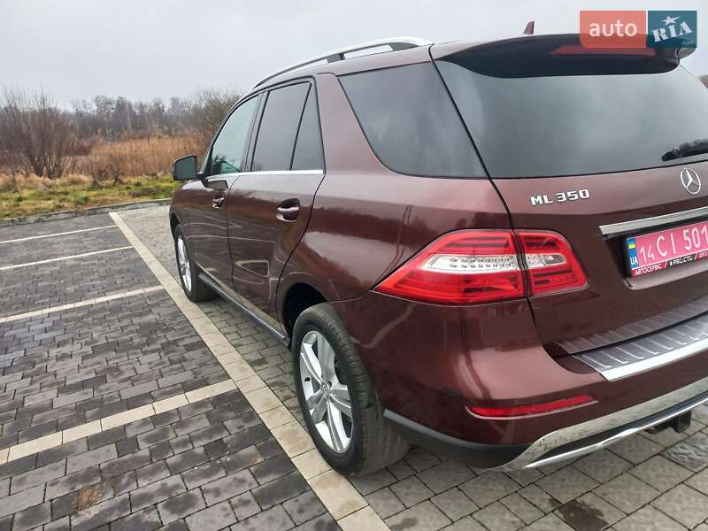 Позашляховик / Кросовер Mercedes-Benz M-Class 2013 в Львові