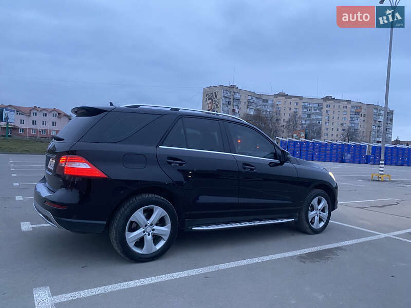 Внедорожник / Кроссовер Mercedes-Benz M-Class 2012 в Каменец-Подольском