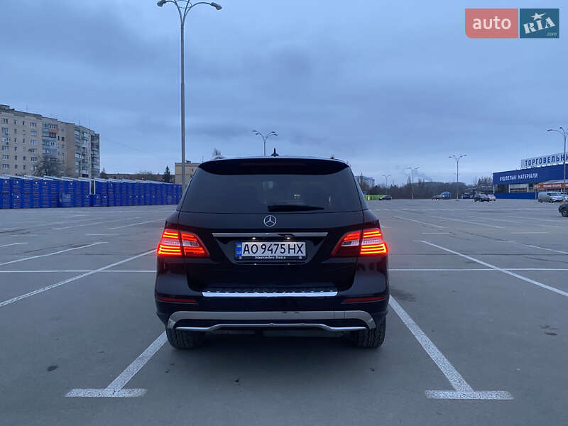 Внедорожник / Кроссовер Mercedes-Benz M-Class 2012 в Каменец-Подольском