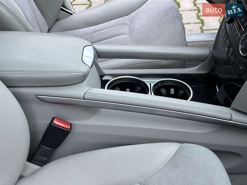 Внедорожник / Кроссовер Mercedes-Benz M-Class 2007 в Одессе фото 44 Внедорожник / Кроссовер Mercedes-Benz M-Class 2007 в Одессе