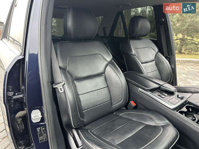 Внедорожник / Кроссовер Mercedes-Benz M-Class 2012 в Киеве фото 35 Внедорожник / Кроссовер Mercedes-Benz M-Class 2012 в Киеве