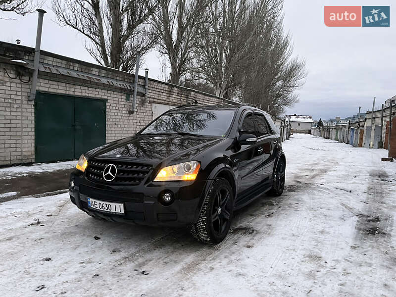 Mercedes-Benz M-Class 2008