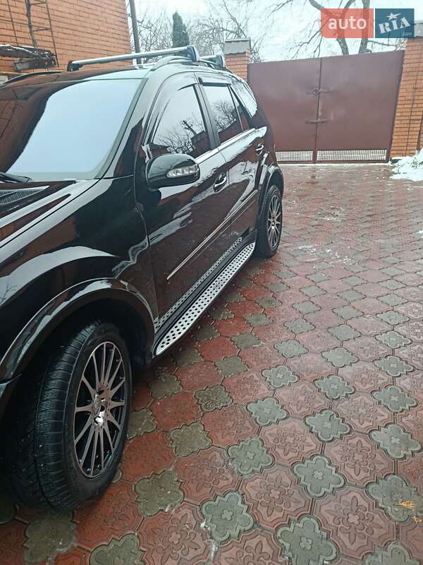 Позашляховик / Кросовер Mercedes-Benz M-Class 2008 в Краснограді