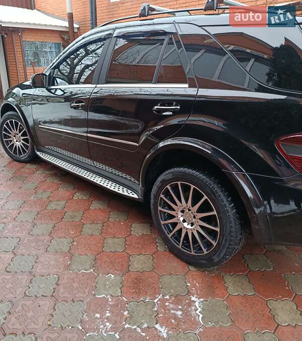 Позашляховик / Кросовер Mercedes-Benz M-Class 2008 в Краснограді
