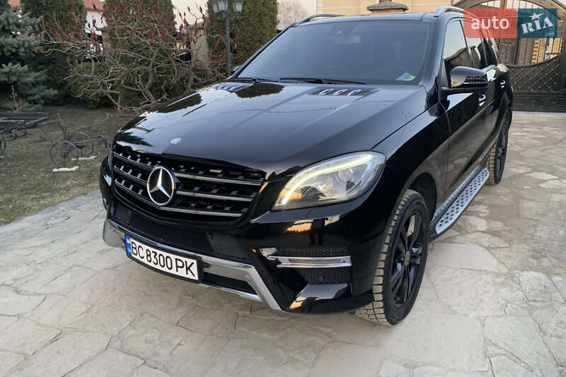 Позашляховик / Кросовер Mercedes-Benz M-Class 2012 в Луцьку фото 3 Позашляховик / Кросовер Mercedes-Benz M-Class 2012 в Луцьку