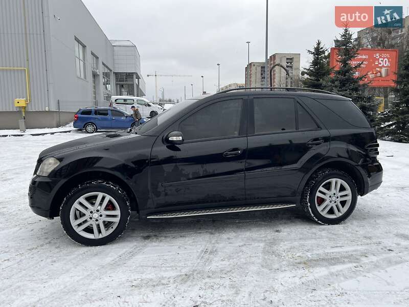 Позашляховик / Кросовер Mercedes-Benz M-Class 2005 в Львові фото 12 Позашляховик / Кросовер Mercedes-Benz M-Class 2005 в Львові