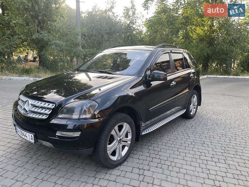 Позашляховик / Кросовер Mercedes-Benz M-Class 2007 в Одесі