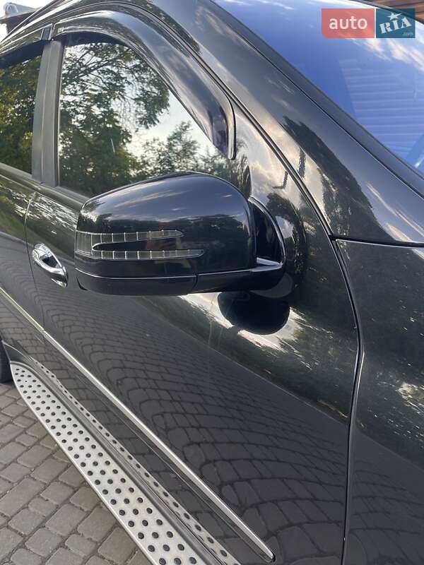 Позашляховик / Кросовер Mercedes-Benz M-Class 2007 в Одесі