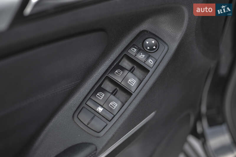 Позашляховик / Кросовер Mercedes-Benz M-Class 2009 в Самборі фото 14 Позашляховик / Кросовер Mercedes-Benz M-Class 2009 в Самборі