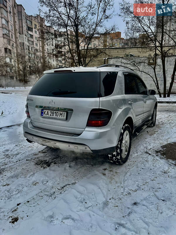 Внедорожник / Кроссовер Mercedes-Benz M-Class 2005 в Киеве фото 8 Внедорожник / Кроссовер Mercedes-Benz M-Class 2005 в Киеве