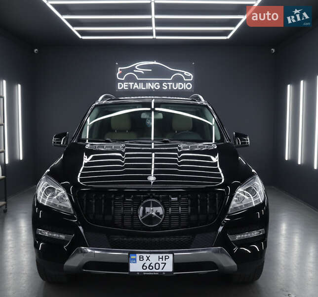 Mercedes-Benz M-Class 2012