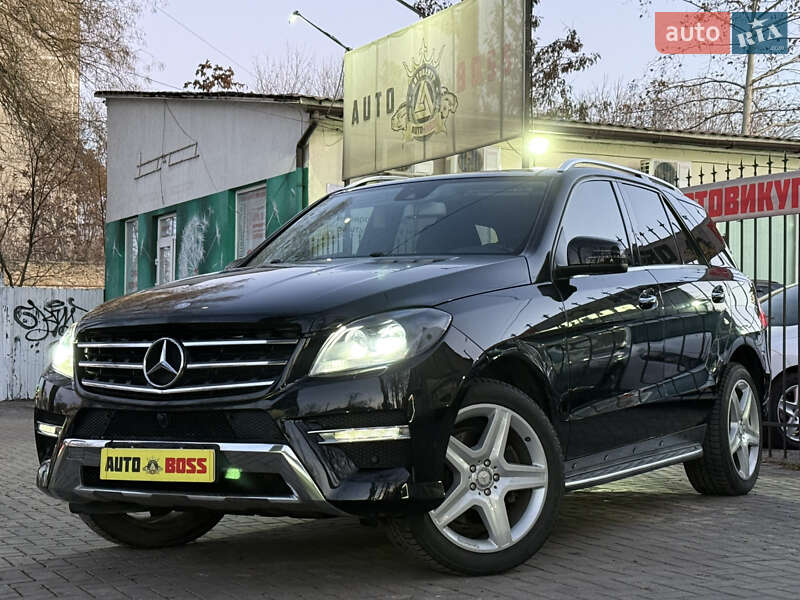 Позашляховик / Кросовер Mercedes-Benz M-Class 2014 в Миколаєві фото 2 Позашляховик / Кросовер Mercedes-Benz M-Class 2014 в Миколаєві
