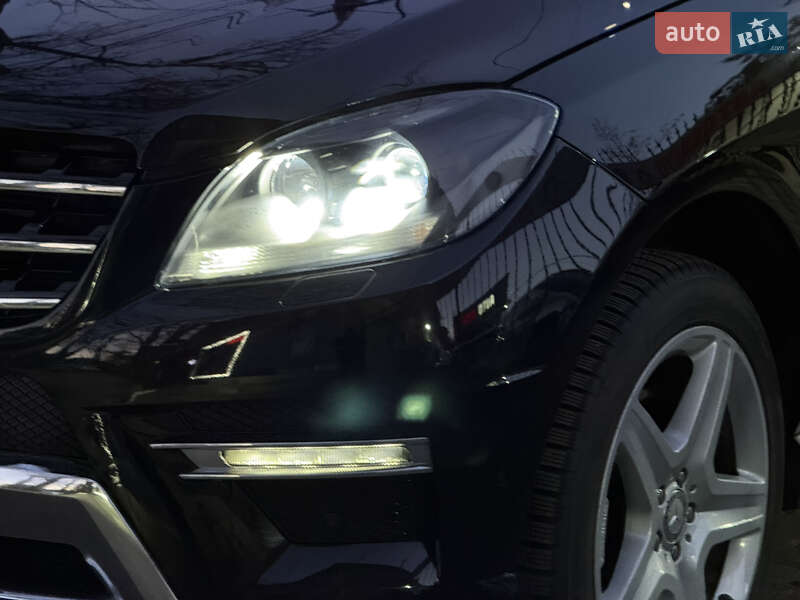 Позашляховик / Кросовер Mercedes-Benz M-Class 2014 в Миколаєві фото 11 Позашляховик / Кросовер Mercedes-Benz M-Class 2014 в Миколаєві