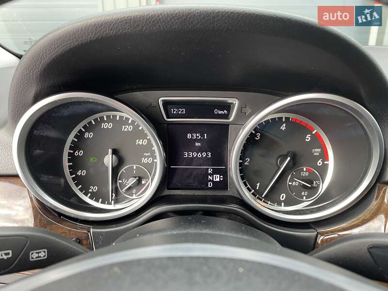 Позашляховик / Кросовер Mercedes-Benz M-Class 2012 в Ковелі