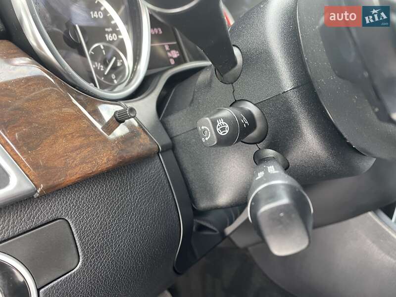 Позашляховик / Кросовер Mercedes-Benz M-Class 2012 в Ковелі