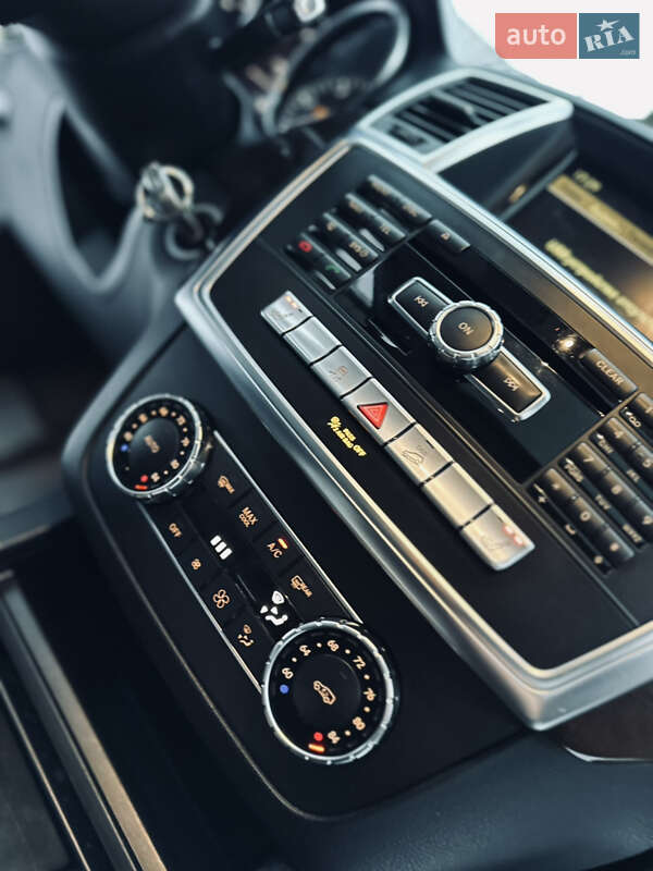 Позашляховик / Кросовер Mercedes-Benz M-Class 2011 в Солотвині