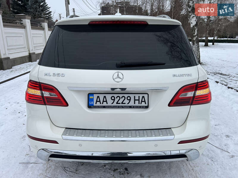 Внедорожник / Кроссовер Mercedes-Benz M-Class 2012 в Ровно фото 41 Внедорожник / Кроссовер Mercedes-Benz M-Class 2012 в Ровно