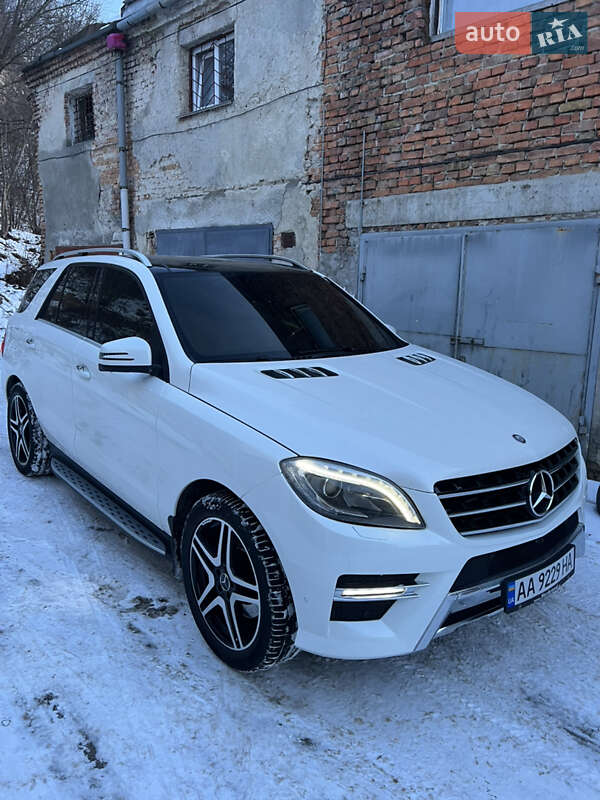 Mercedes-Benz M-Class 2012