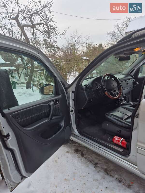 Позашляховик / Кросовер Mercedes-Benz M-Class 2003 в Ірпені фото 5 Позашляховик / Кросовер Mercedes-Benz M-Class 2003 в Ірпені