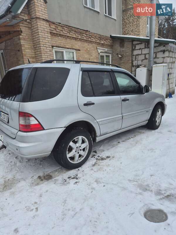 Позашляховик / Кросовер Mercedes-Benz M-Class 2003 в Ірпені фото 3 Позашляховик / Кросовер Mercedes-Benz M-Class 2003 в Ірпені