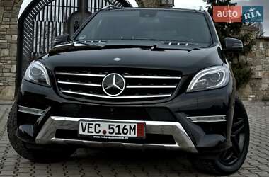 Позашляховик / Кросовер Mercedes-Benz M-Class 2014 в Чернівцях