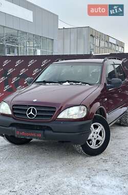 Внедорожник / Кроссовер Mercedes-Benz M-Class 1998 в Сумах