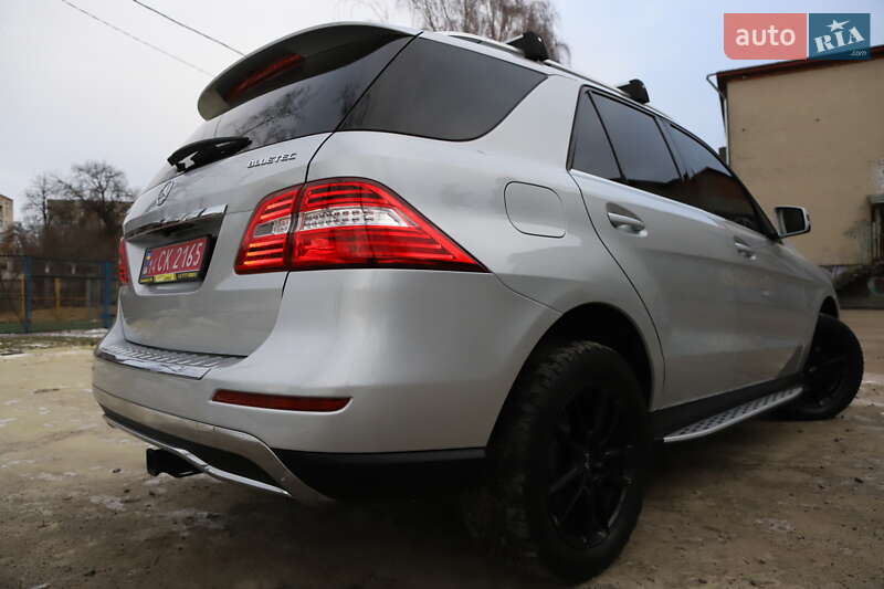 Внедорожник / Кроссовер Mercedes-Benz M-Class 2014 в Дрогобыче