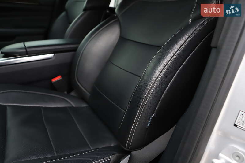 Внедорожник / Кроссовер Mercedes-Benz M-Class 2014 в Дрогобыче